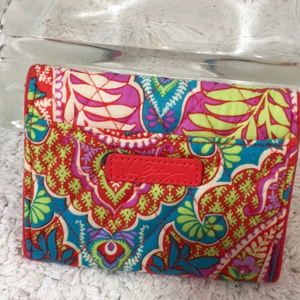 Vera Bradley trifold wallet